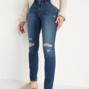 Old Navy Mid Rise Pop Icon Ripped skinny Jeans Pants